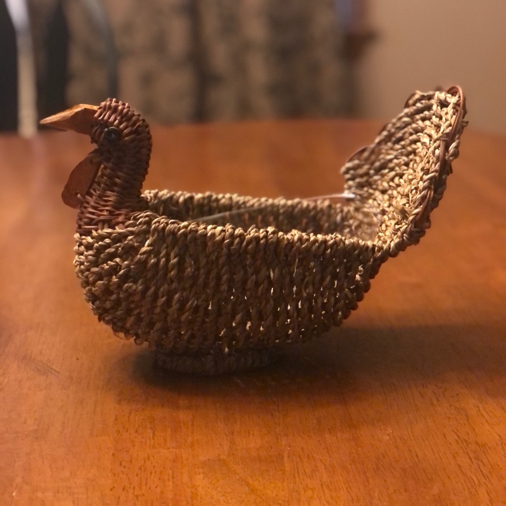 Vintage wicker chicken planter